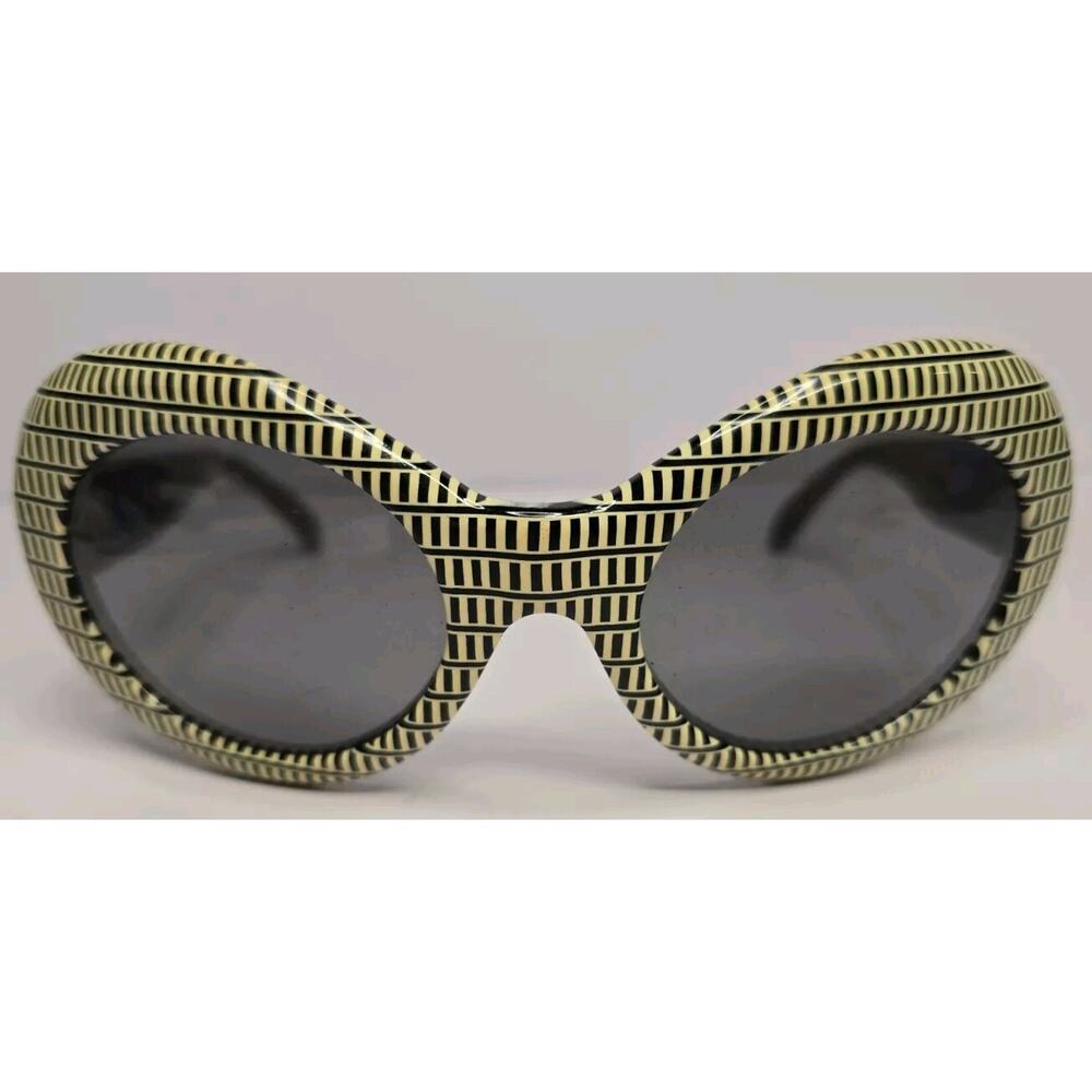 VINTAGE RARE CHRISTIAN DIOR PRE OPTYL OVERSIZED PRINTED 1960'S SUNGLASSES